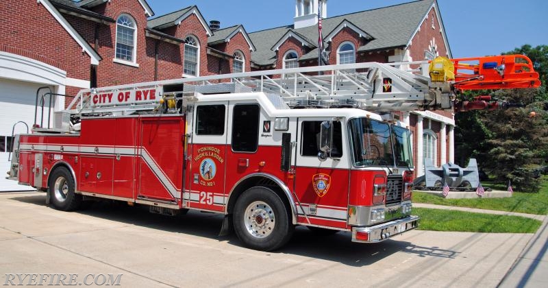 Ladder 25 at Milton Station 2